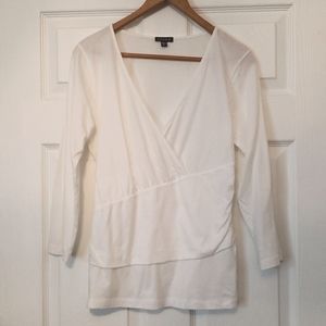 Lilla P v-neck tiered top